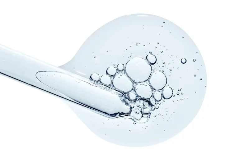 Kwas hialuronowy – sekret młodej i nawilżonej skóry!